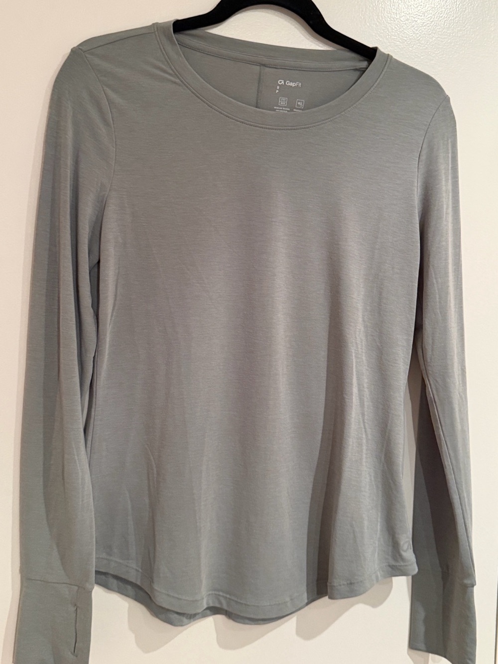 GAPfit Long Sleeve Breathe T-shirt in Light Grey-Green